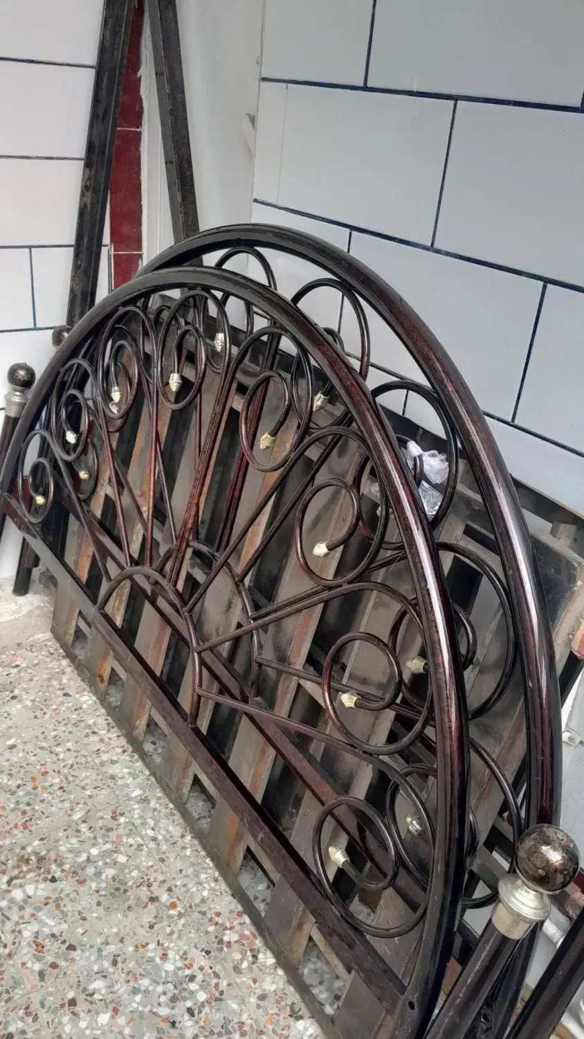 تخت فلزی|تخت و سرویس خواب|اهواز, بیست متری شهرداری|دیوار