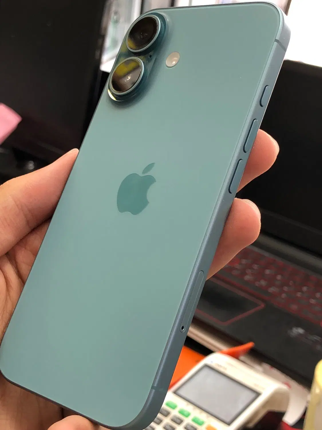 iphone 16 normal|موبایل|نجفآباد, ویلاشهر|دیوار