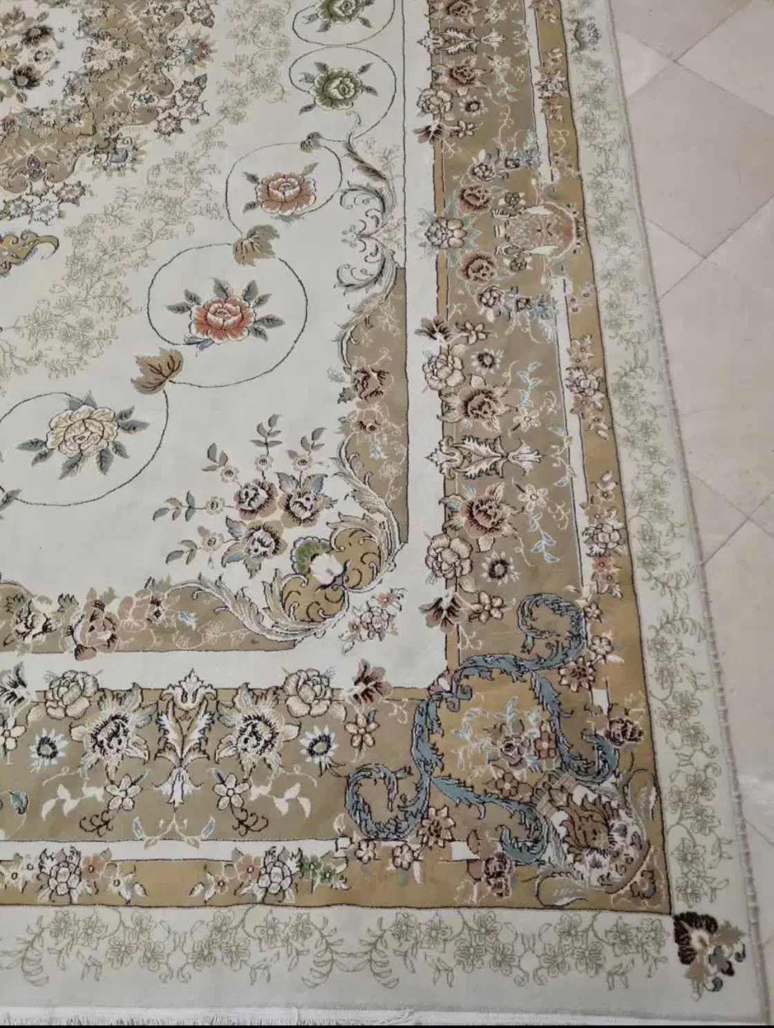 فرش|فرش|تهران, مینیسیتی (شهرک نفت)|دیوار