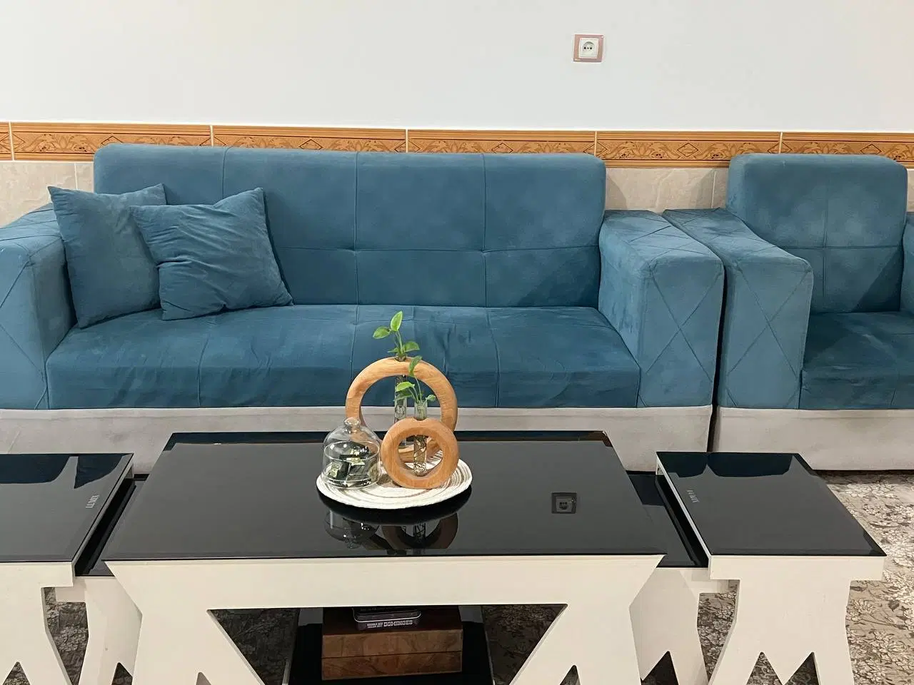 مبلمان|مبلمان خانگی و میز عسلی|مریوان, |دیوار