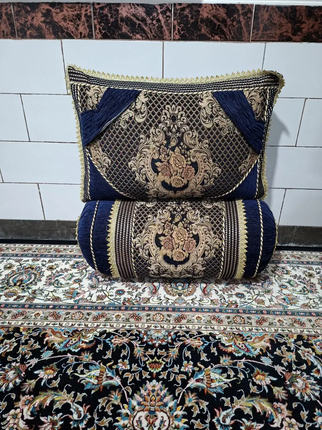 بالشت|پشتی|یاسوج, |دیوار