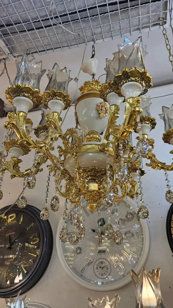 لوستر /طراحی /چشم نواز /کلاسیک|لوستر و چراغ آویز|مشهد, شاهد (شهرک غرب)|دیوار