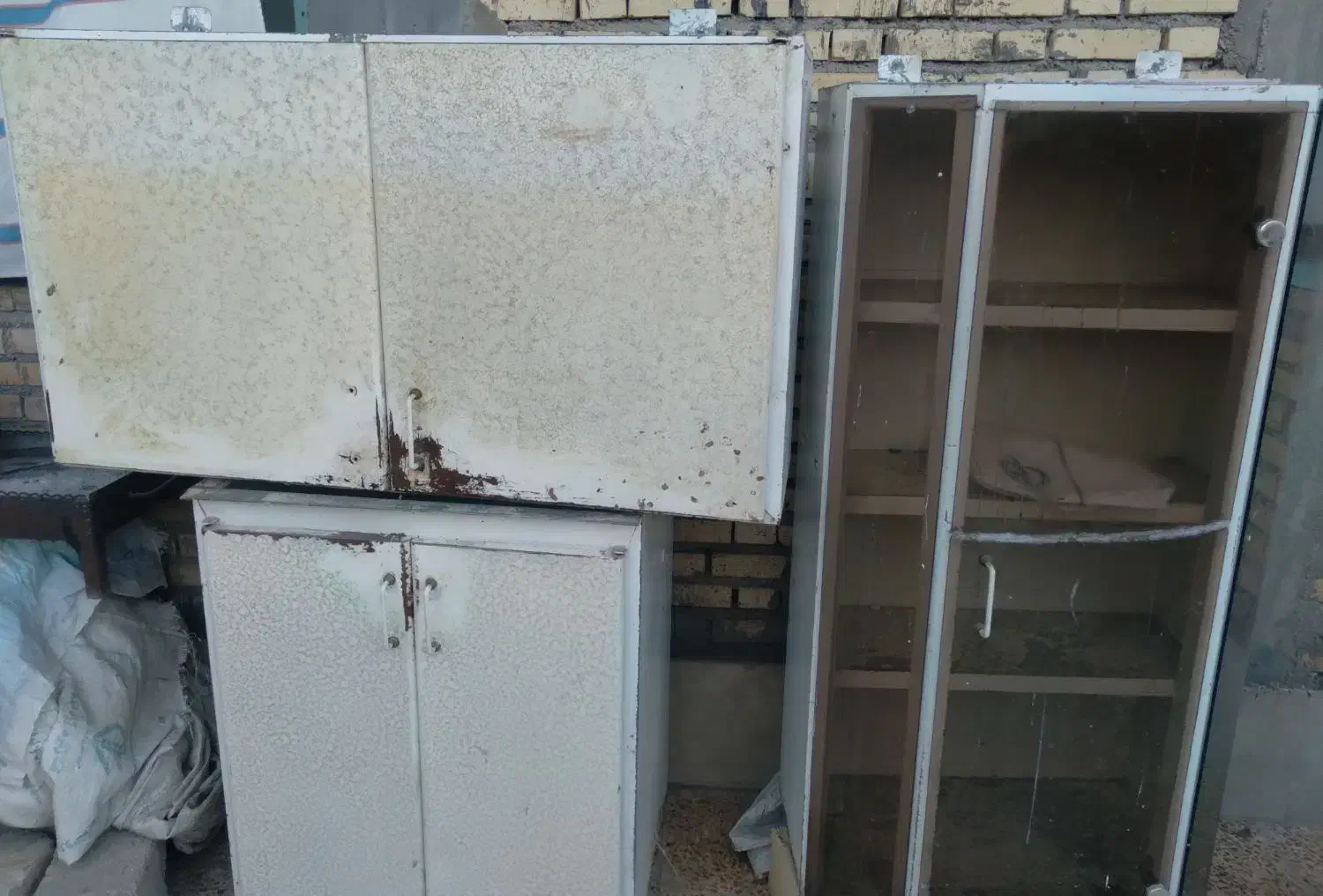 فروشی|آبچکان و نظمدهنده ظروف|ایذه, |دیوار