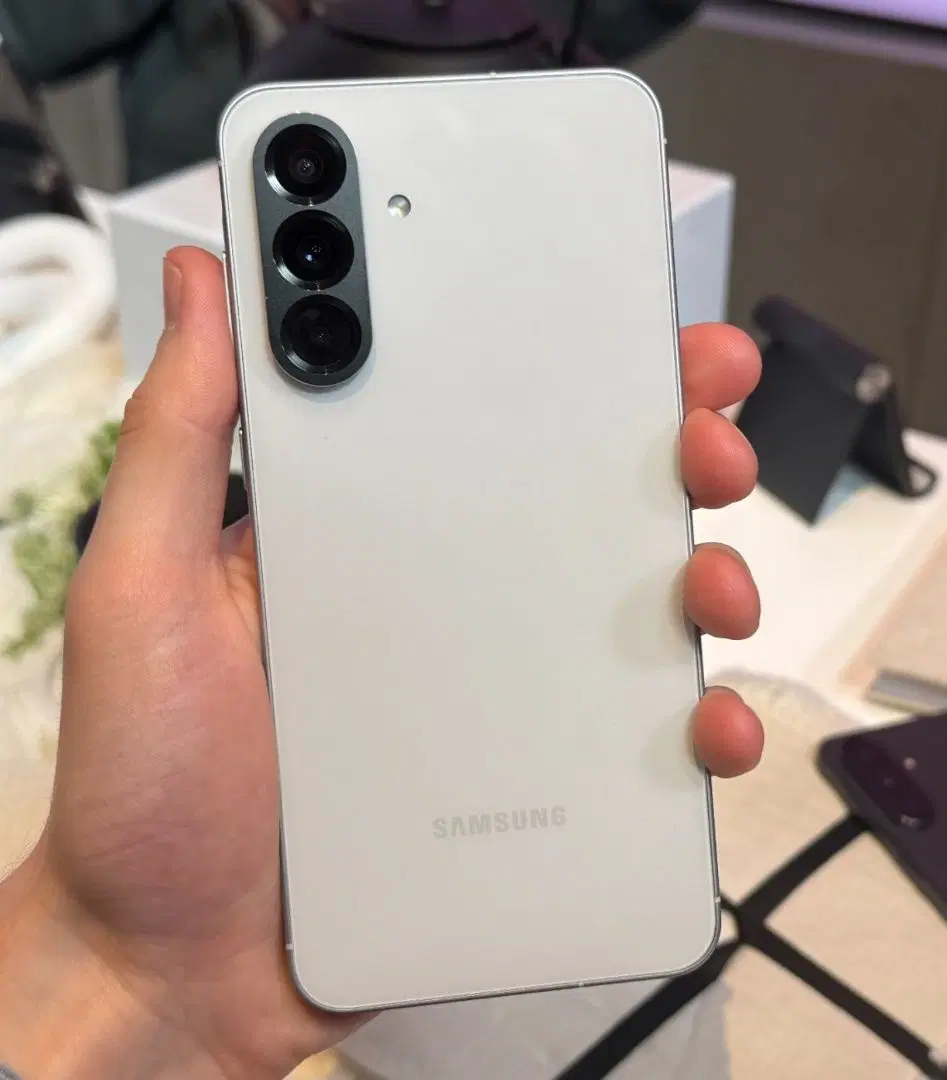 Galaxy a56|موبایل|بهبهان, |دیوار