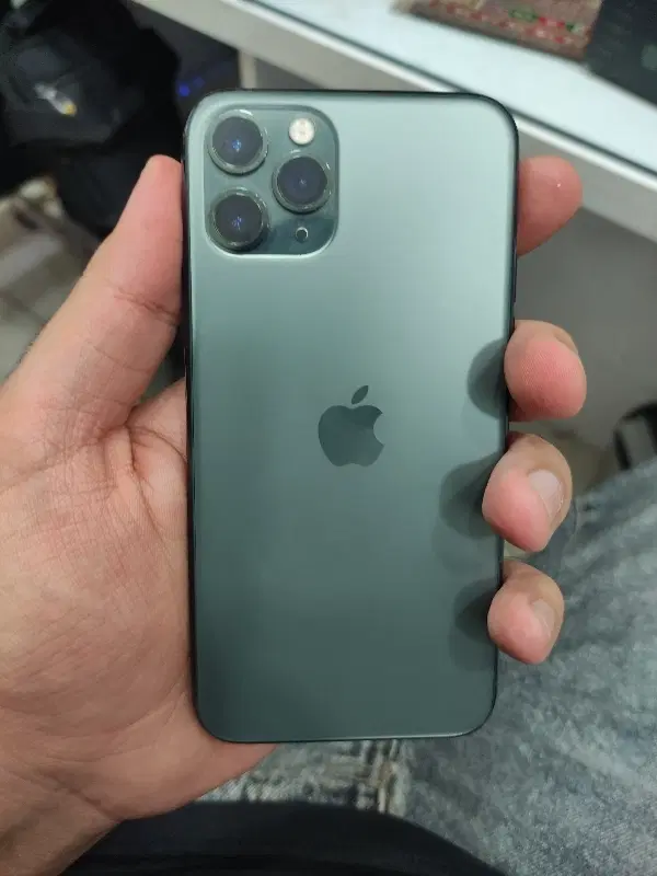 iphone 11pro|موبایل|سبزوار, ولیعصر (نجار آباد)|دیوار