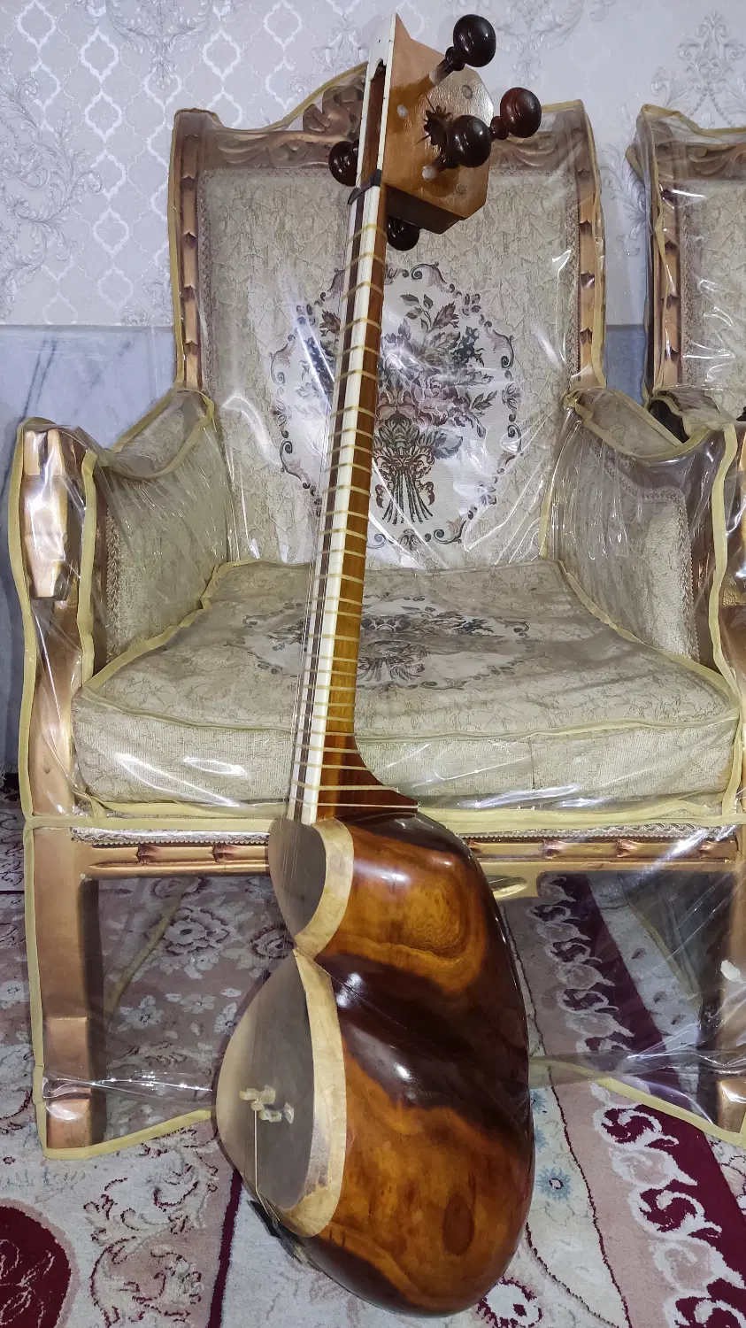 تار|سازهای سنتی|جهرم, |دیوار