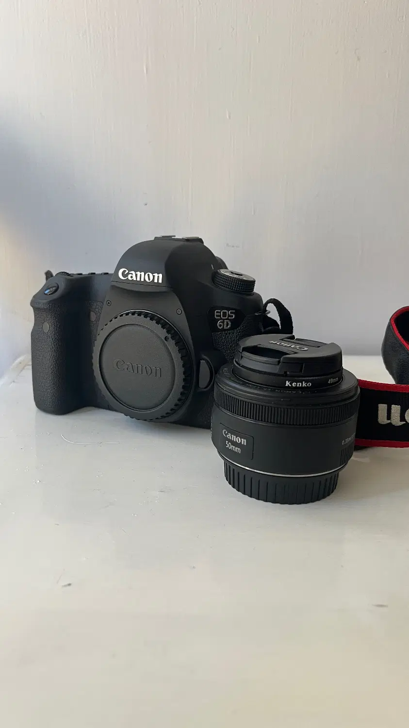 دوربین canon6Dهمراه دولنز|دوربین عکاسی و فیلم‌برداری|قزوین, |دیوار