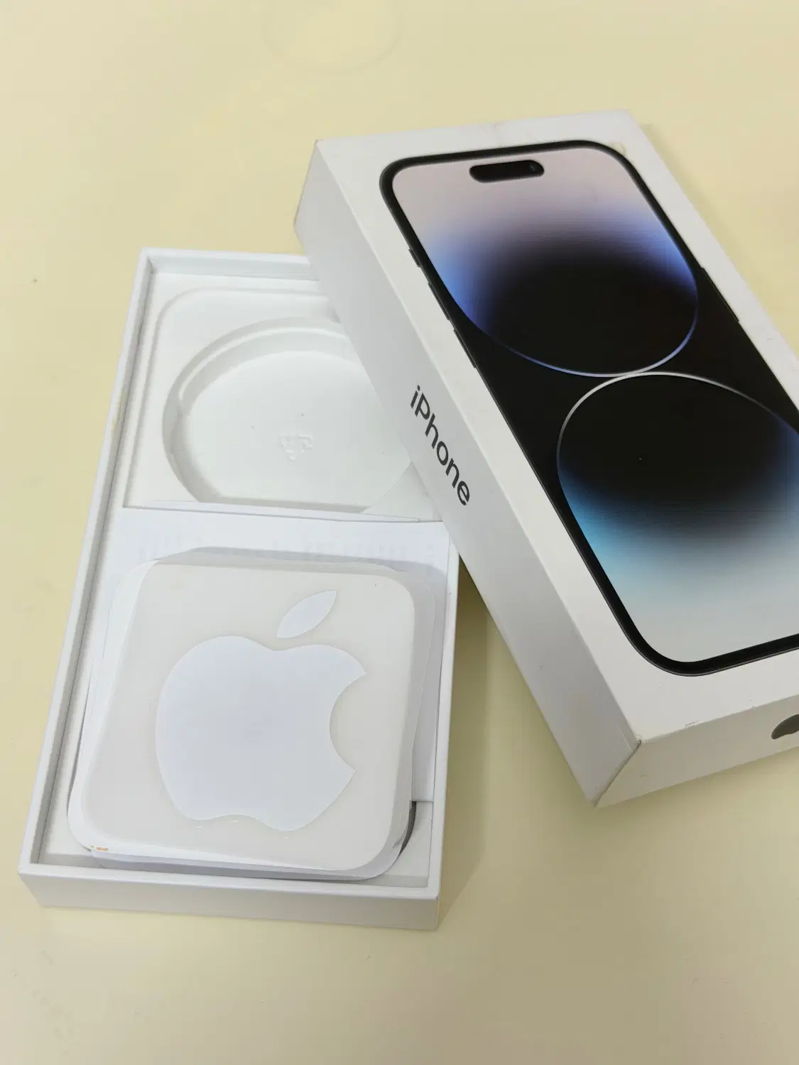iPhone 14 pro|موبایل|تهران, پرستار|دیوار