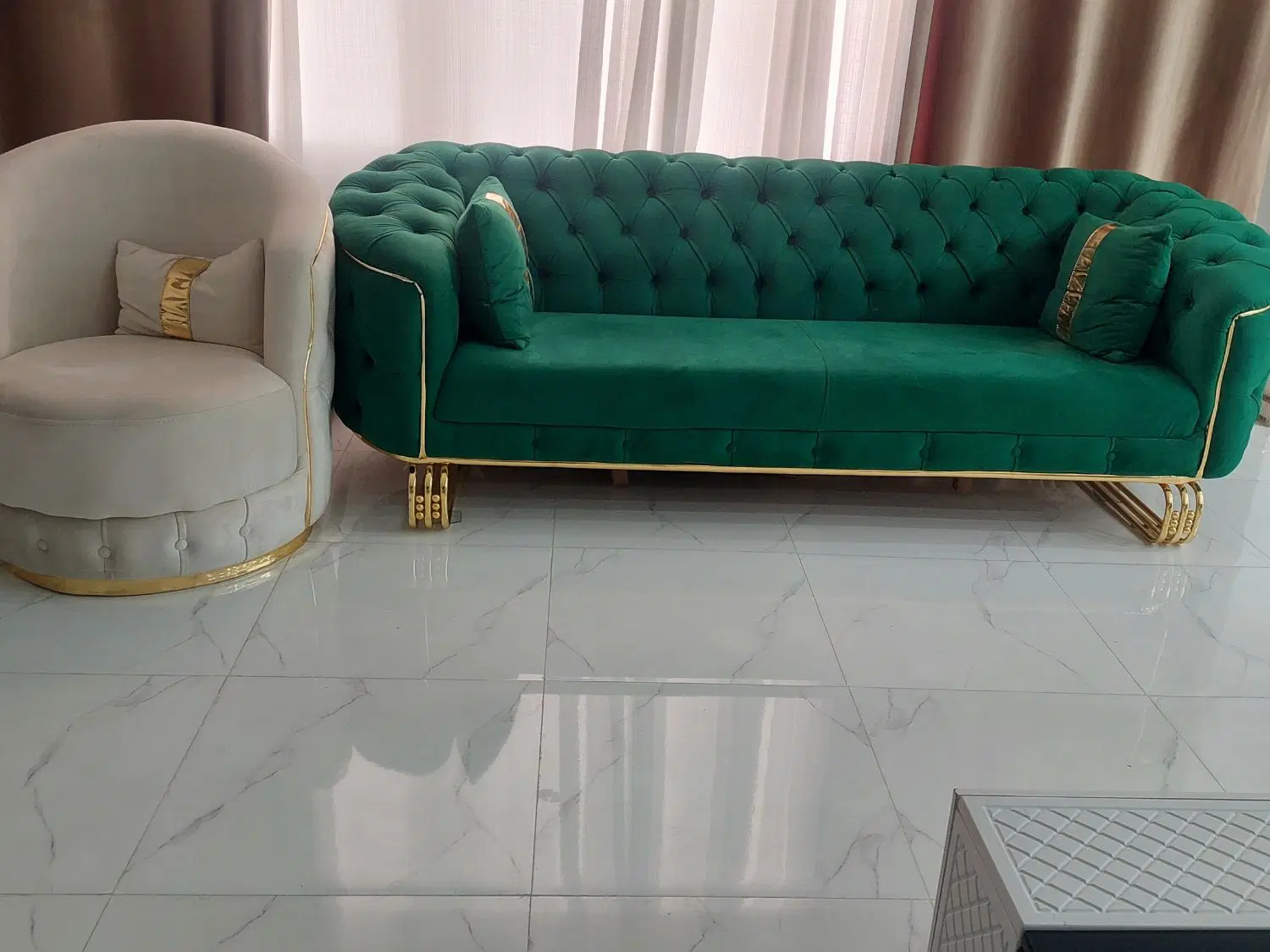 مبلمان|مبلمان خانگی و میز عسلی|میناب, |دیوار