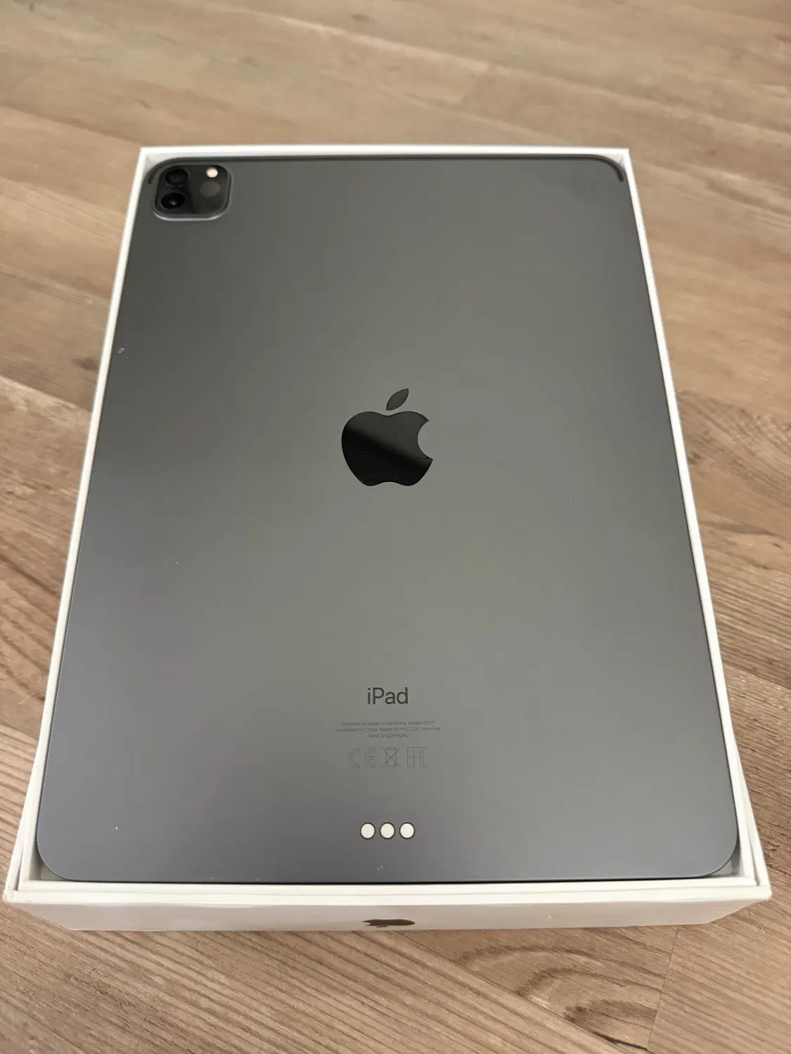 iPad Pro|تبلت|تهران, تهرانپارس غربی|دیوار
