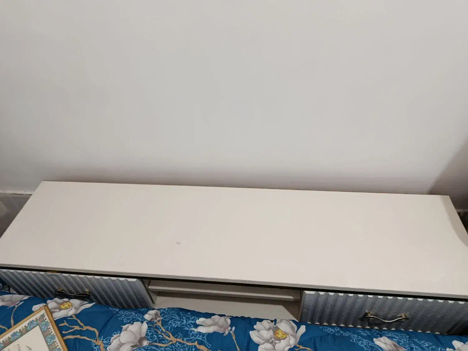 میز|میز تلویزیون|طاغنکوه, |دیوار