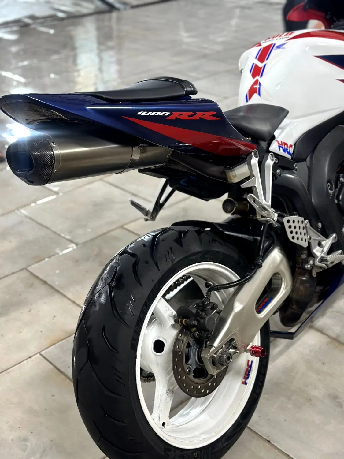 cbr1000|موتورسیکلت|شهر ری, شهرک نظامی|دیوار