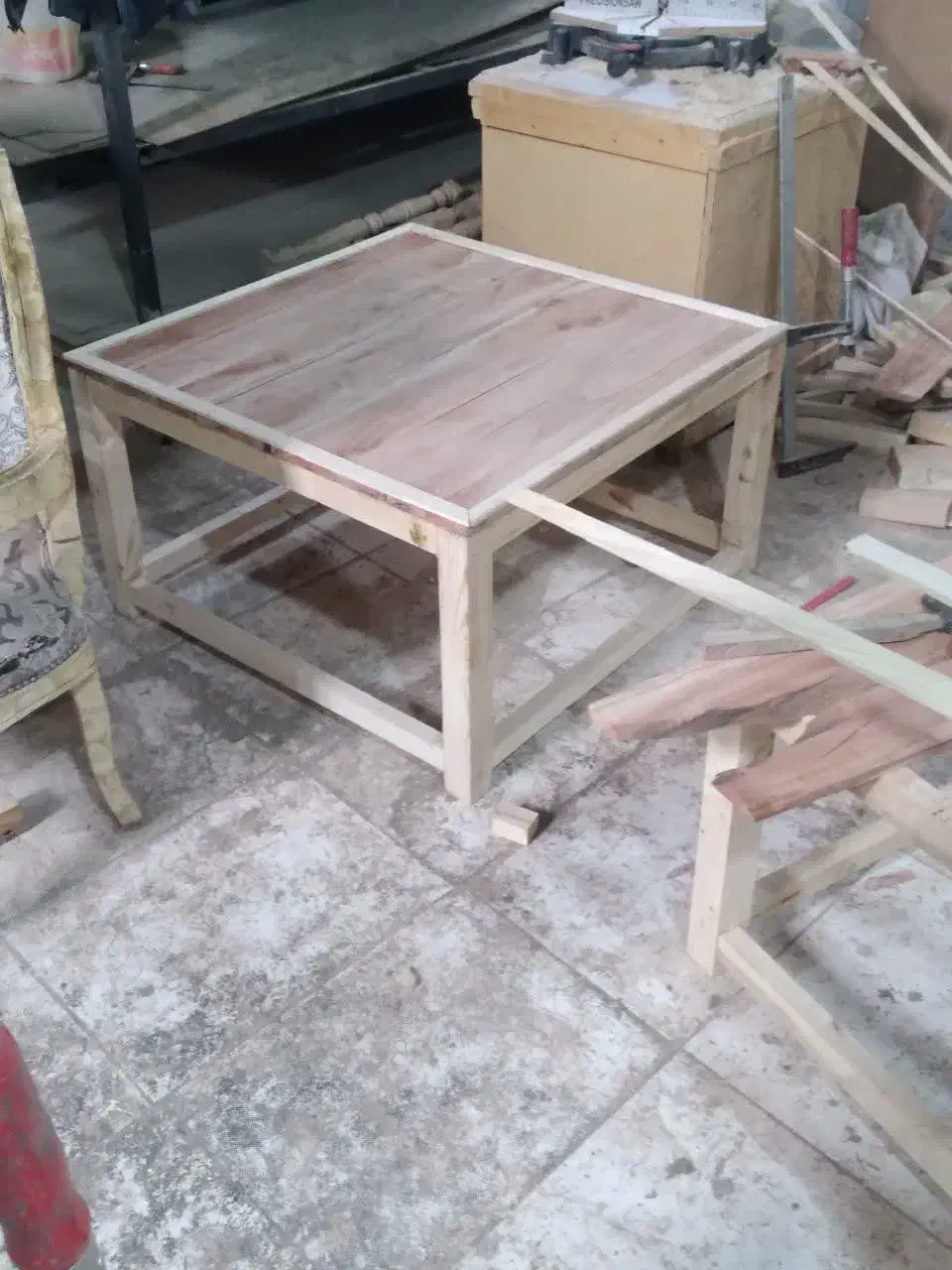 کرسی|مبلمان خانگی و میز عسلی|قم, مصلاء|دیوار