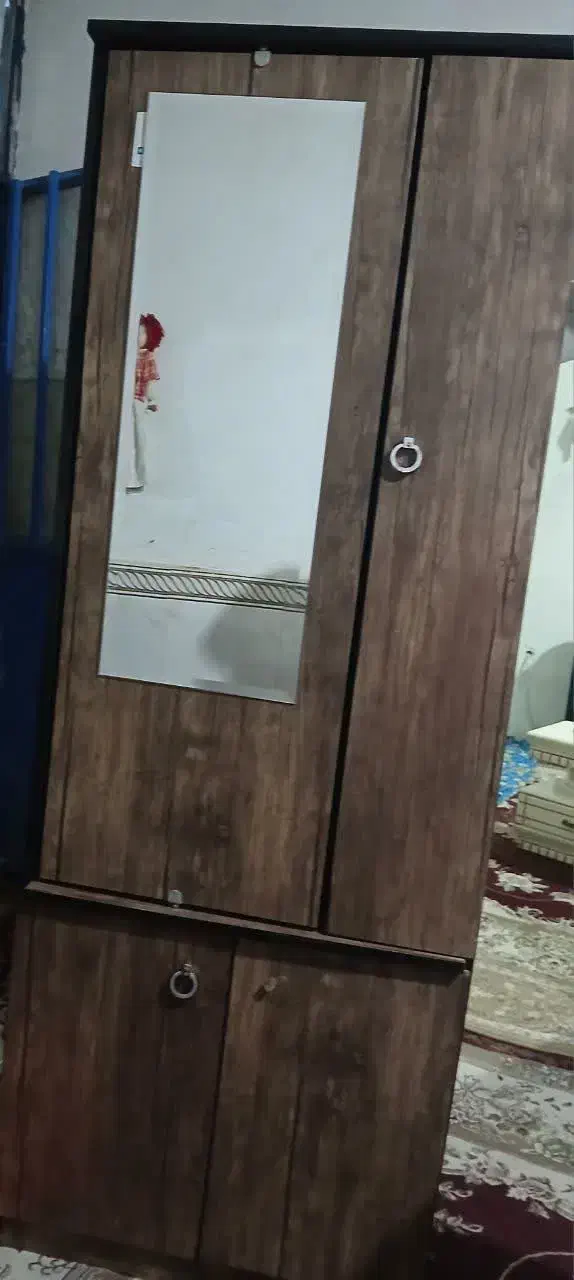 کمد|جاکفشی، کمد، دراور|پیشوا, |دیوار