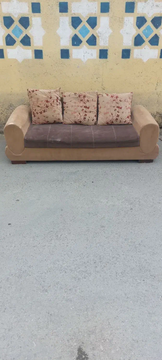 مبل راحتی .|مبلمان خانگی و میز عسلی|مشهد, آبکوه|دیوار