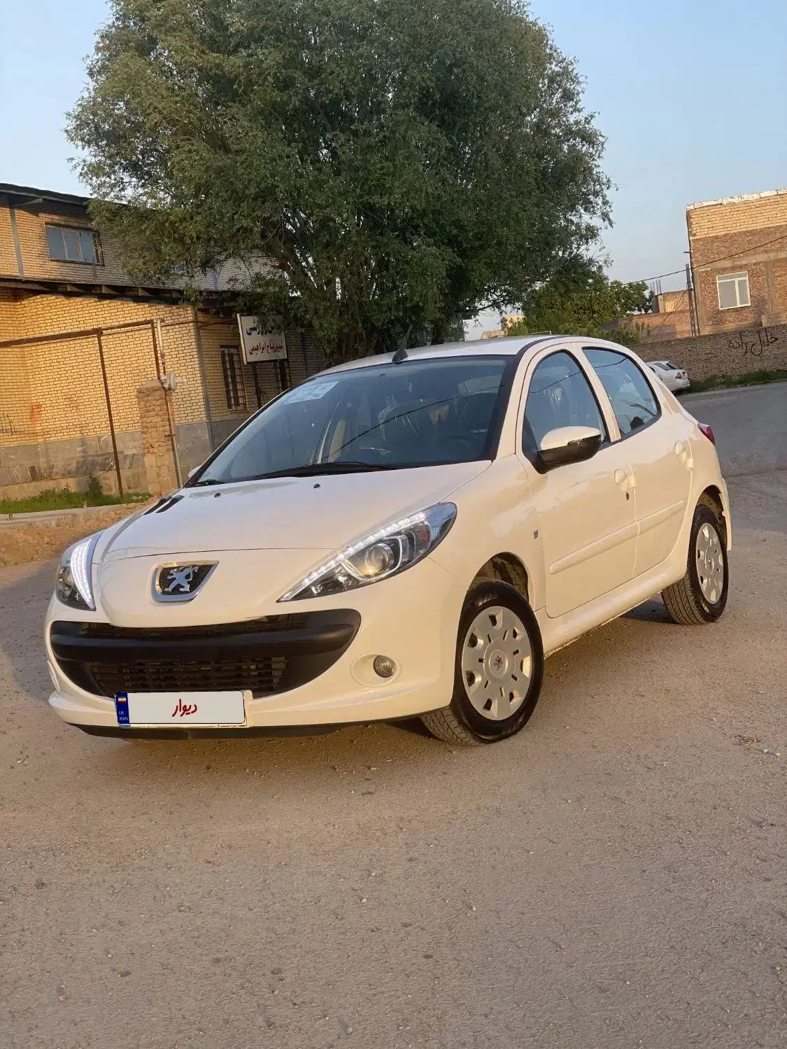 207 خشک|خودرو سواری و وانت|میاندوآب, |دیوار