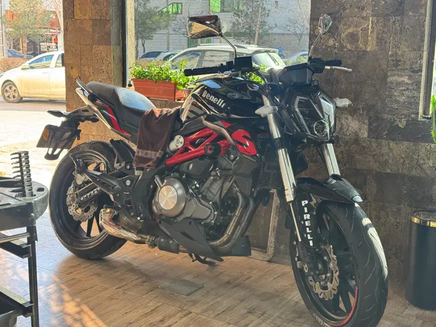 بنلی ۳۰۰ جفت|موتورسیکلت|مشهد, هفت تیر (آب و برق)|دیوار