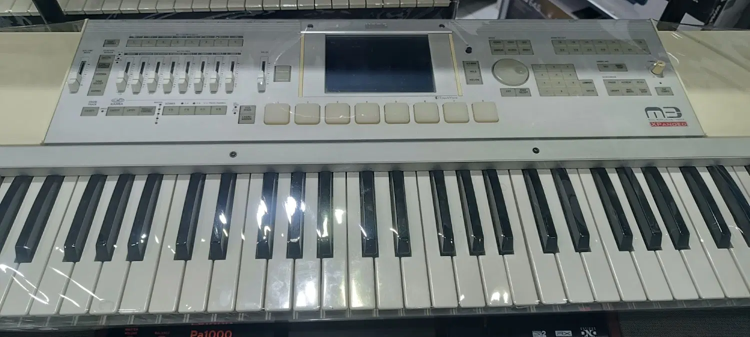korg m3 expanded|پیانو، کیبورد، آکاردئون|تهران, ولنجک|دیوار
