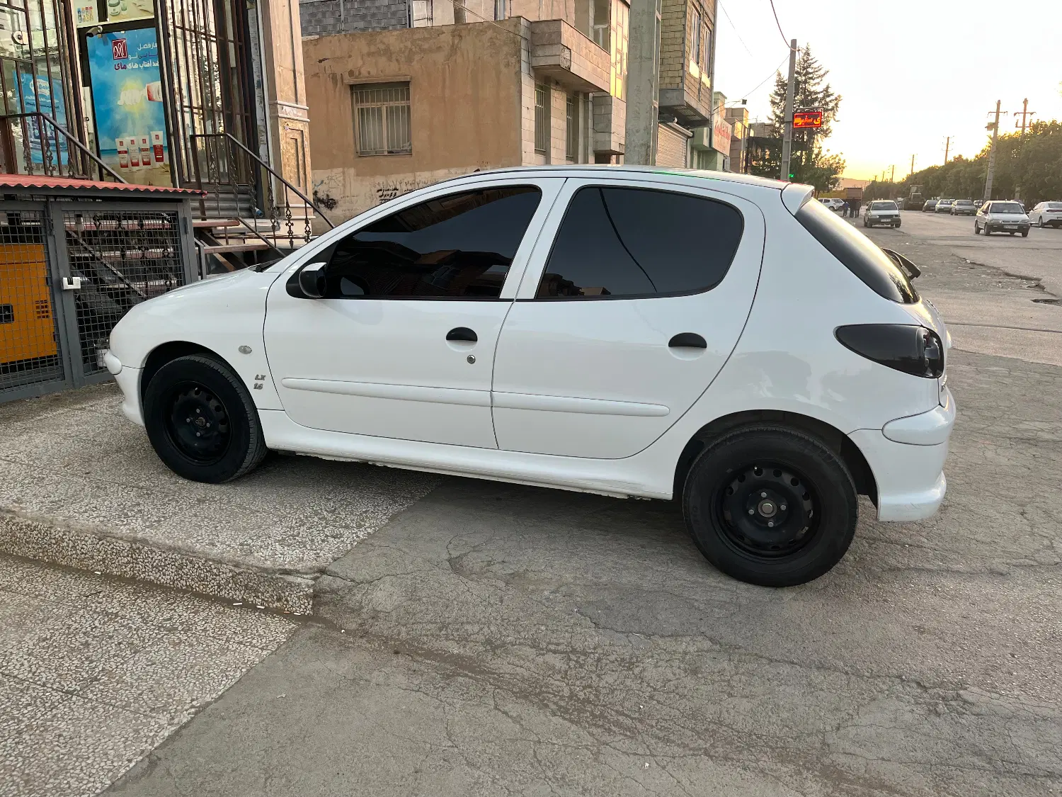 206 تیپ 5|خودرو سواری و وانت|کرمانشاه, |دیوار