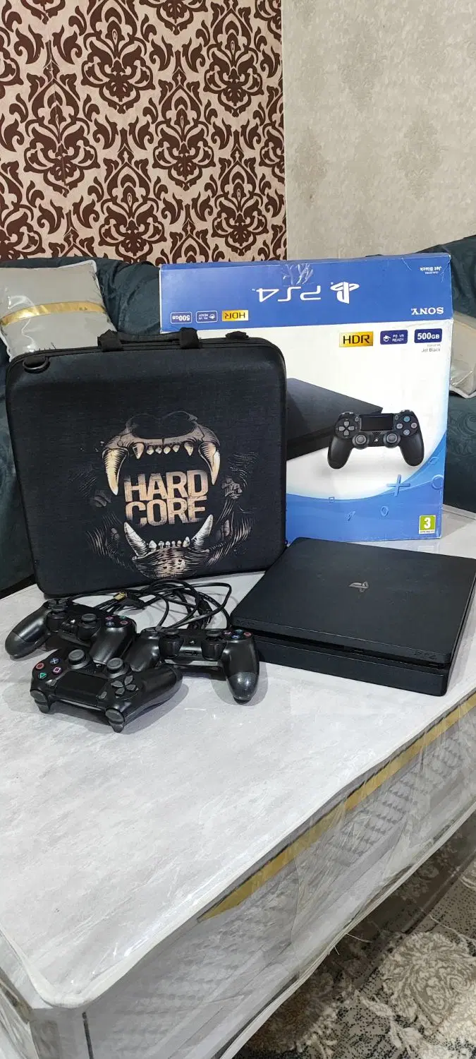 PS4 slim۵۰۰|کنسول، بازی ویدئویی و آنلاین|خرمآباد, |دیوار