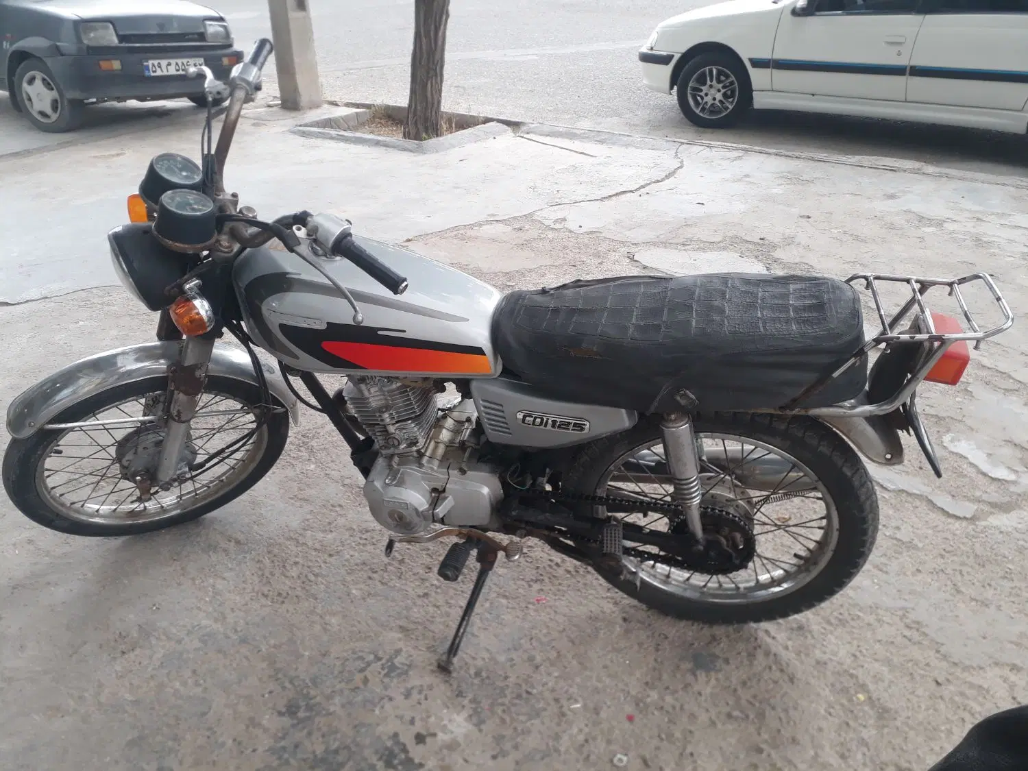 موتور ۸۲|موتورسیکلت|تربت‌حیدریه, باغ سلطانی|دیوار