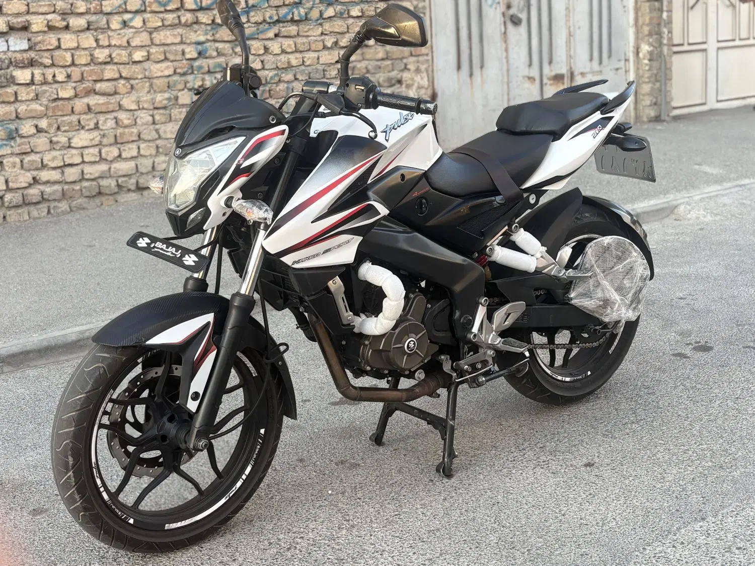 ns 200 مدل 95|موتورسیکلت|ملارد, |دیوار