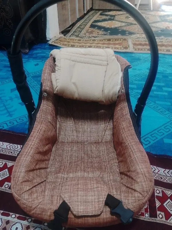 کودک|کفش و لباس بچه|قرق, |دیوار