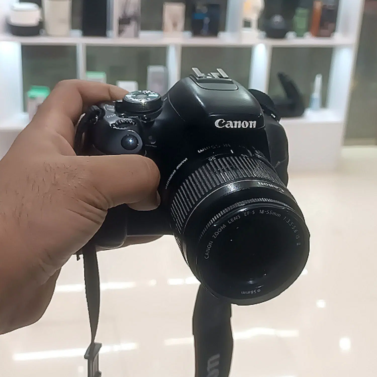 کنون 600D|دوربین عکاسی و فیلم‌برداری|شیراز, شهرک استقلال|دیوار