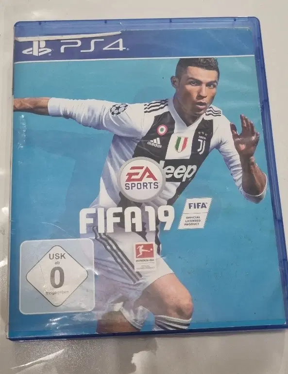 CD بازیfifa 19 (ps4)|کنسول، بازی ویدئویی و آنلاین|رباط‌کریم, رباط‌کریم|دیوار
