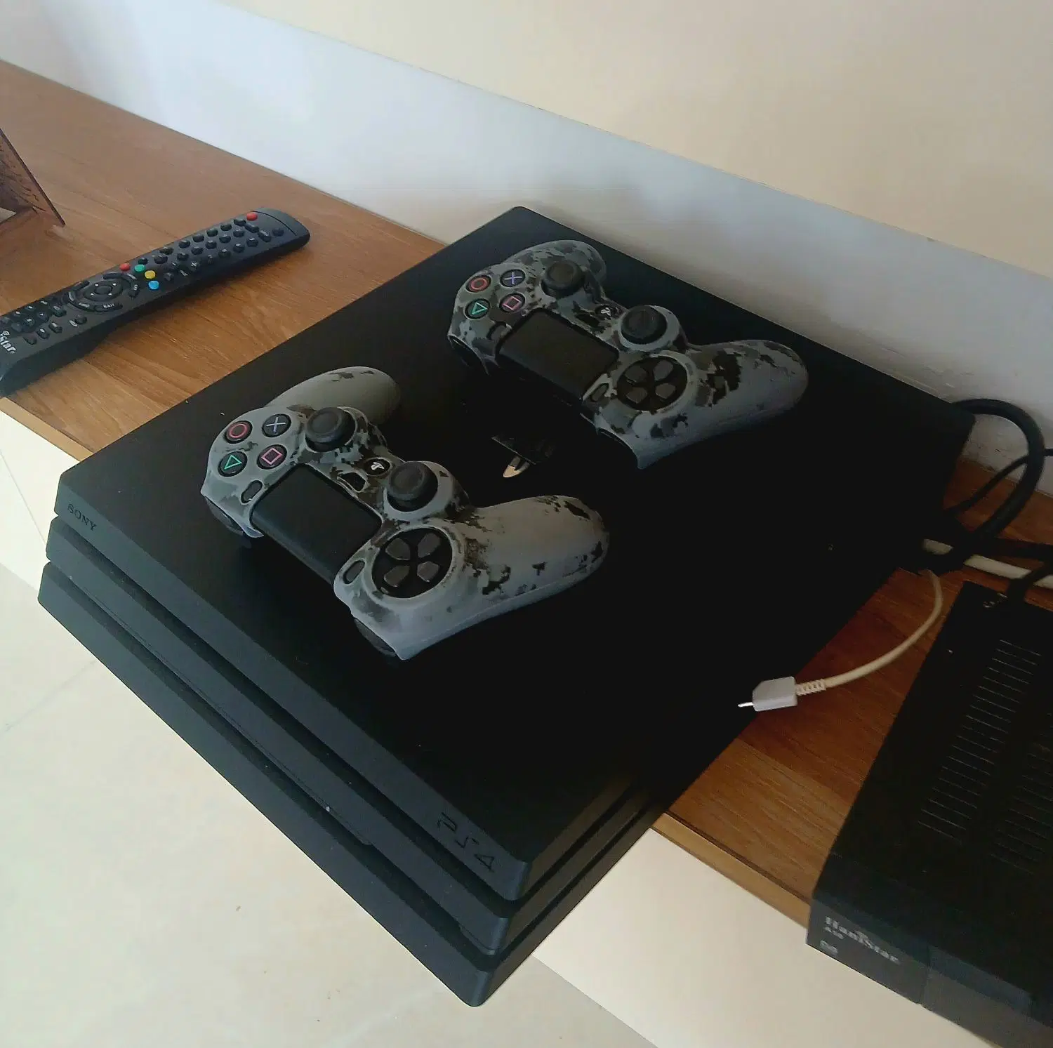 ps4 pro full game دو دسته|کنسول، بازی ویدئویی و آنلاین|رستمآباد, |دیوار