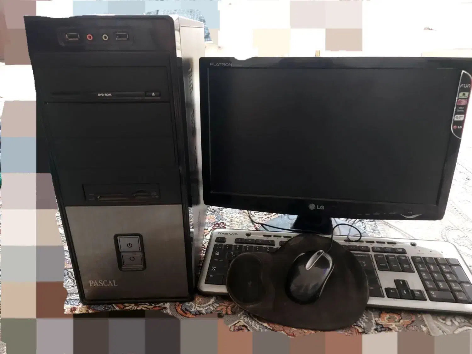 کامپیوتر|رایانه رومیزی|خان ببین, |دیوار