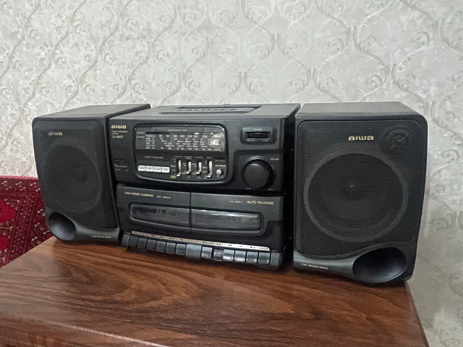 ضبط aiwa|سیستم صوتی خانگی|کرج, چهارصد دستگاه|دیوار