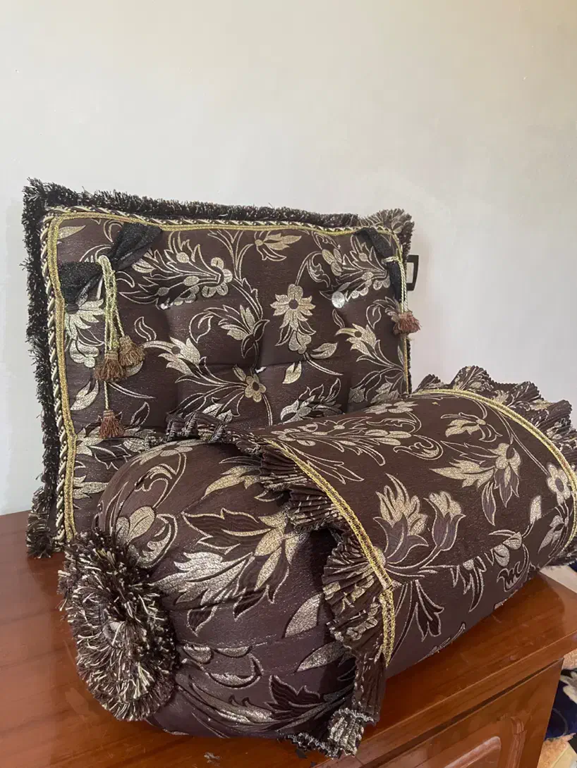 بالشت و پشتی ترکی|پشتی|شیراز, مسلم|دیوار