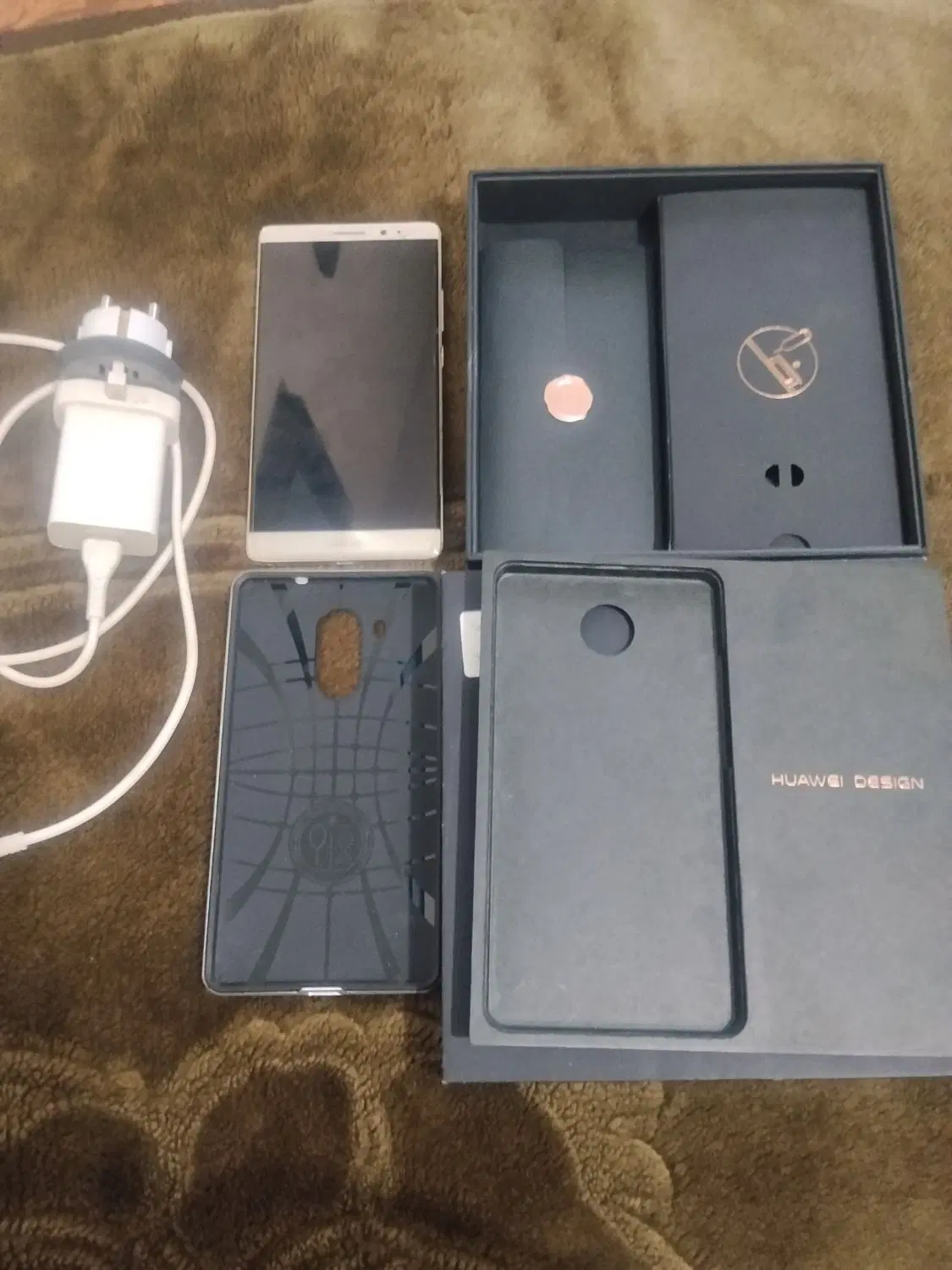 mate 8|موبایل|شیراز, شهرک پرواز|دیوار