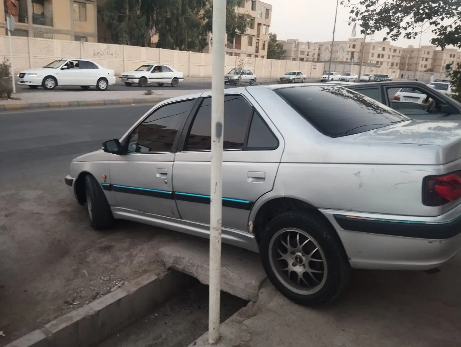 پارس84|خودرو سواری و وانت|چابهار, |دیوار