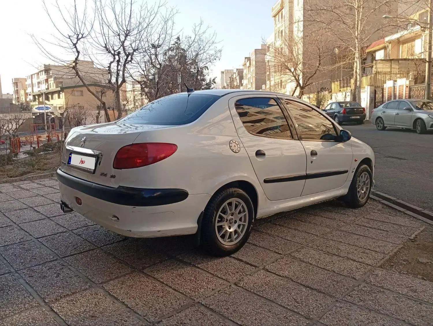 پژو206sd|خودرو سواری و وانت|تهران, شهرک استقلال|دیوار