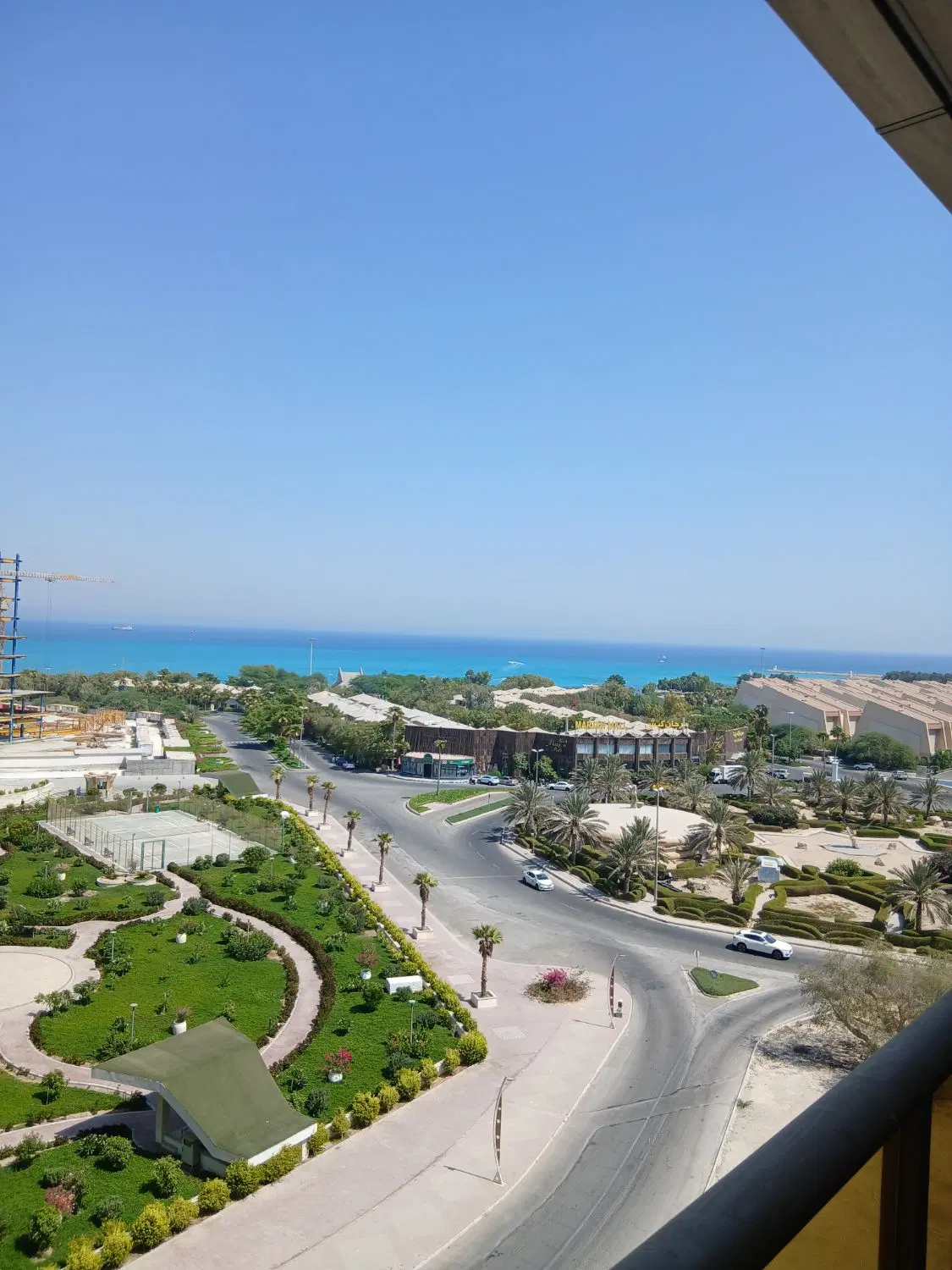 تصویر اصلی