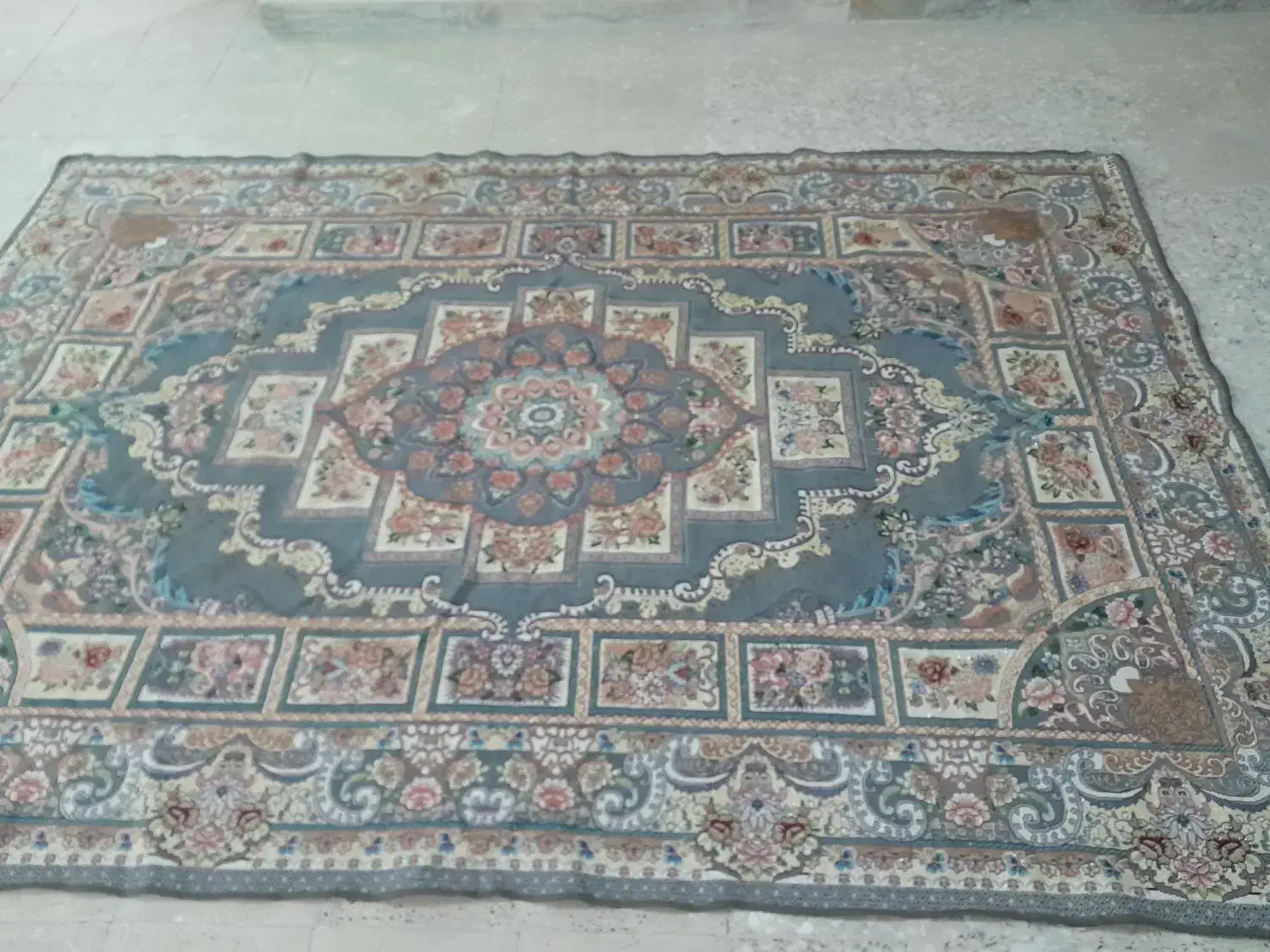 ۲ روفرشی|روفرشی|شهریار, شهریار|دیوار