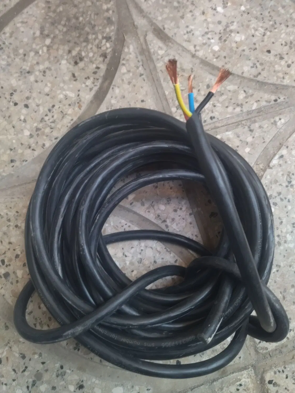 کابل|مصالح و تجهیزات ساختمان|مشهد, توس (بلوار توس)|دیوار