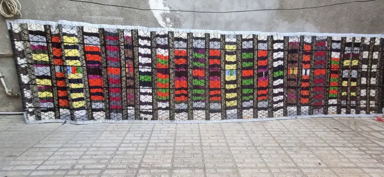 چیت تپک|روفرشی|کرمانشاه, |دیوار