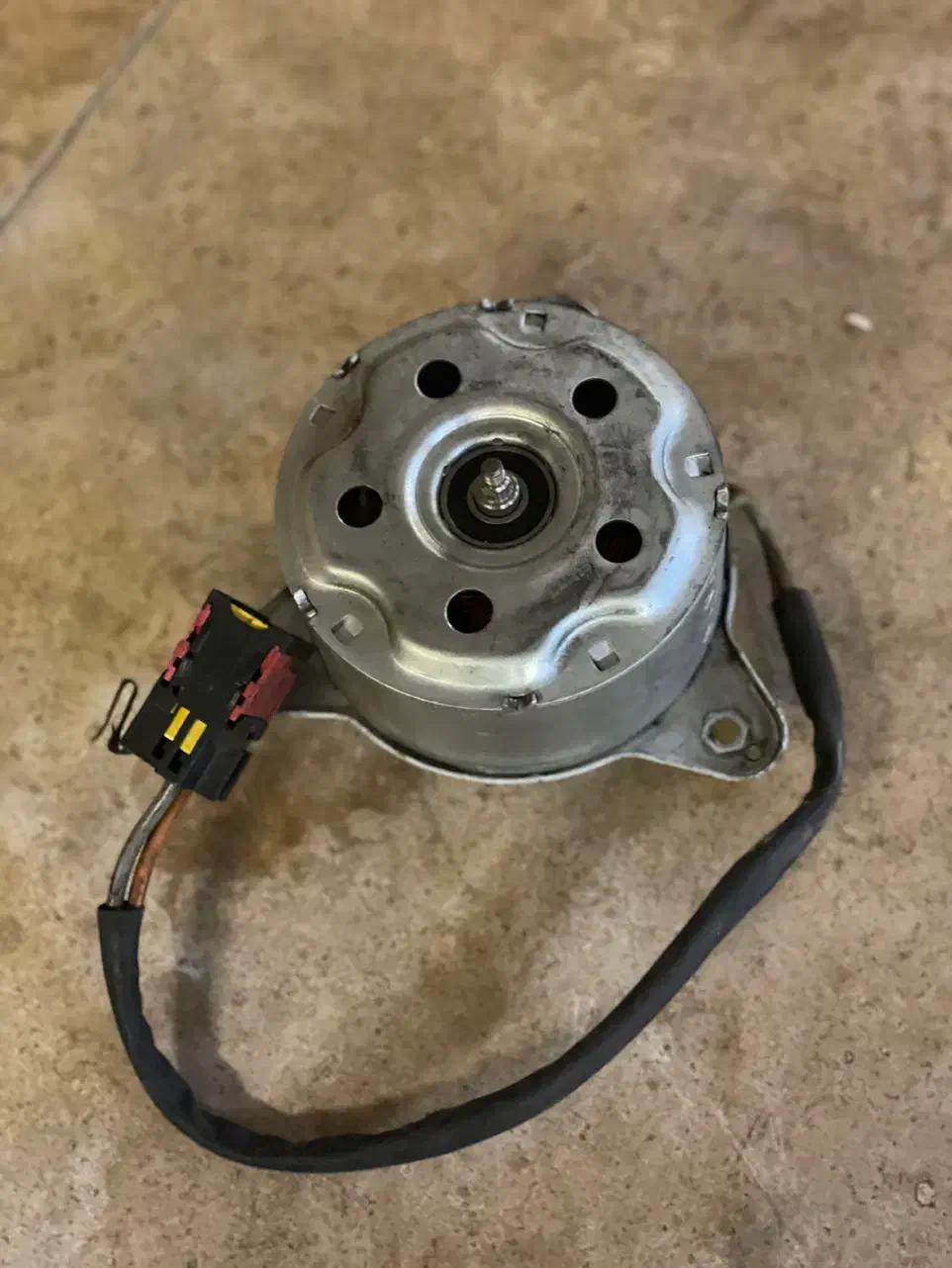 موتور فن ۲۰۶|قطعات یدکی و لوازم جانبی|کرج, عظیمیه|دیوار