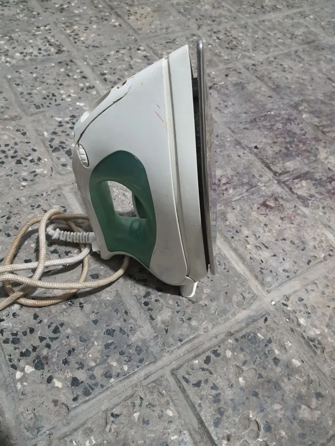 اتو|اتو و لوازم اتو|گرگان, |دیوار
