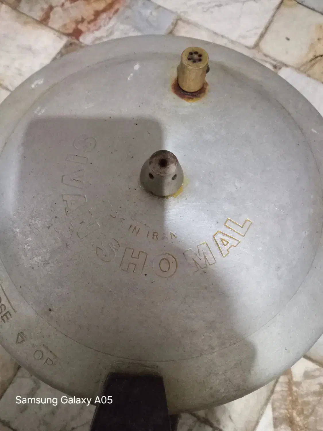 زودپز|ظروف پخت‌وپز|یزد, |دیوار