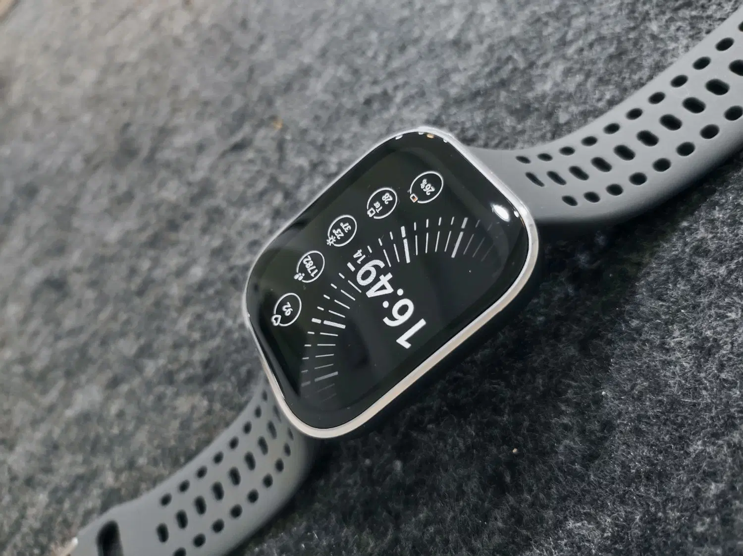amazfit bip6|ساعت|شیراز, باغ تخت|دیوار