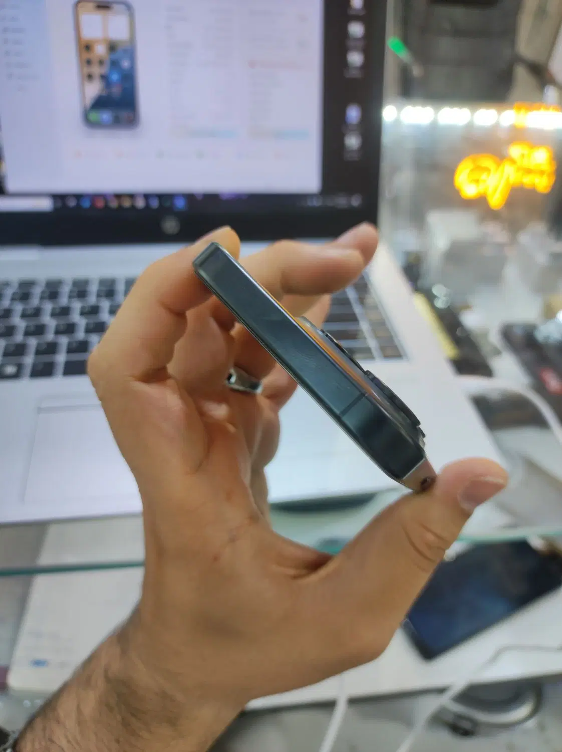 iphone 15pro دوسیم zaa|موبایل|مشهد, حسین‌آباد|دیوار