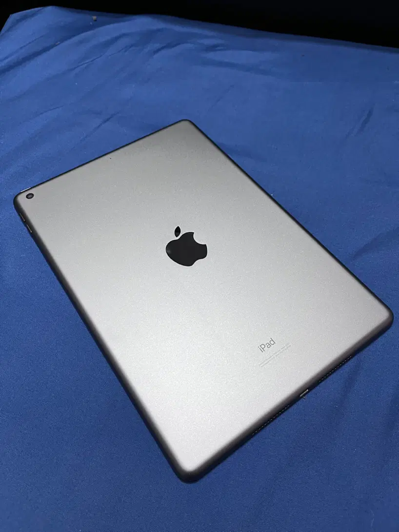 Ipad 7th|تبلت|اراک, |دیوار