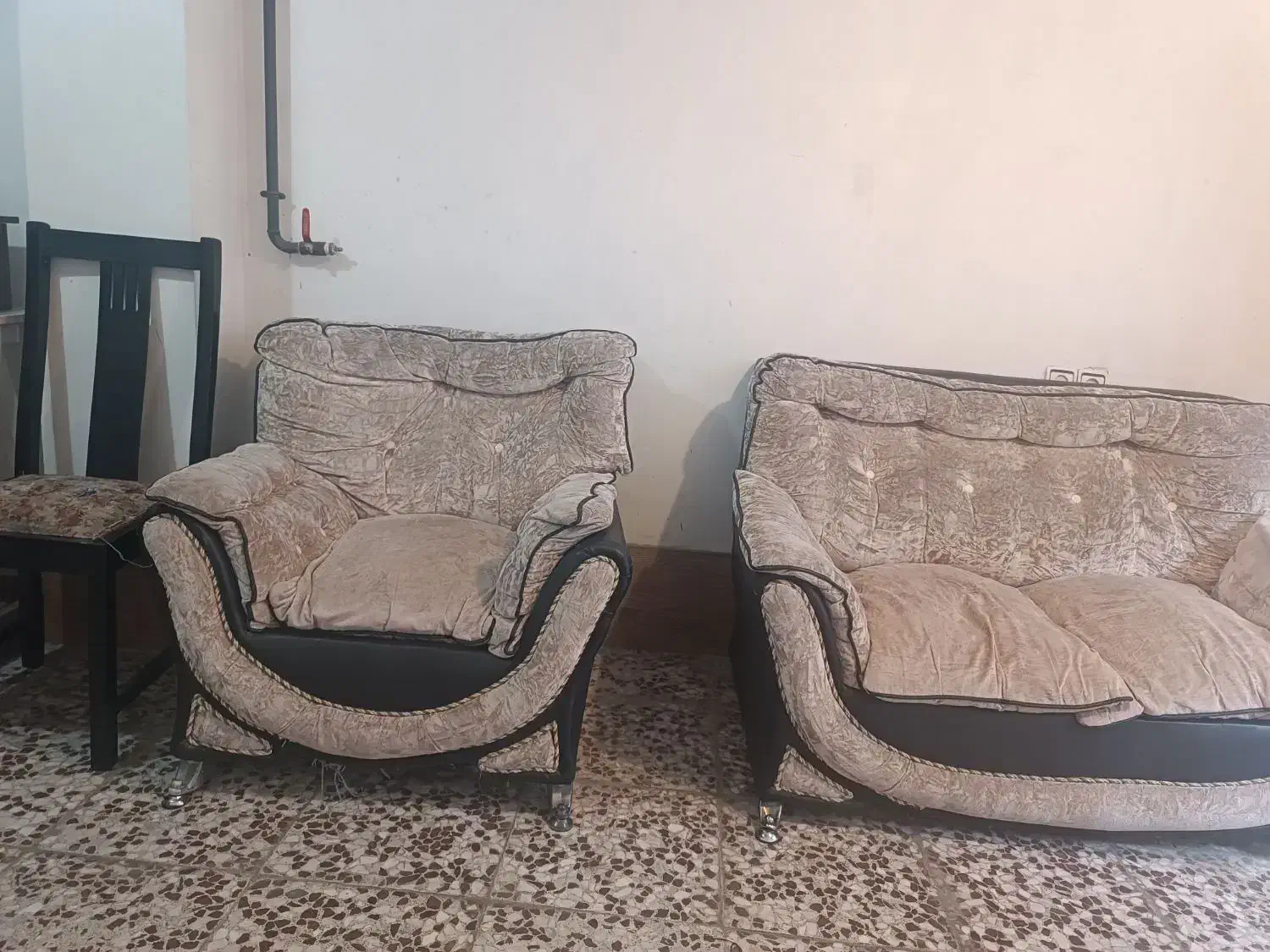 مبل|مبلمان خانگی و میز عسلی|رشت, لاکانی|دیوار