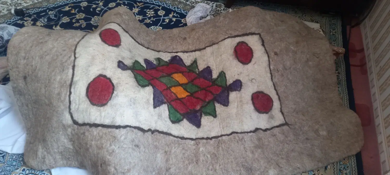 نمد|گلیم، جاجیم، گبه|جوادآباد, |دیوار