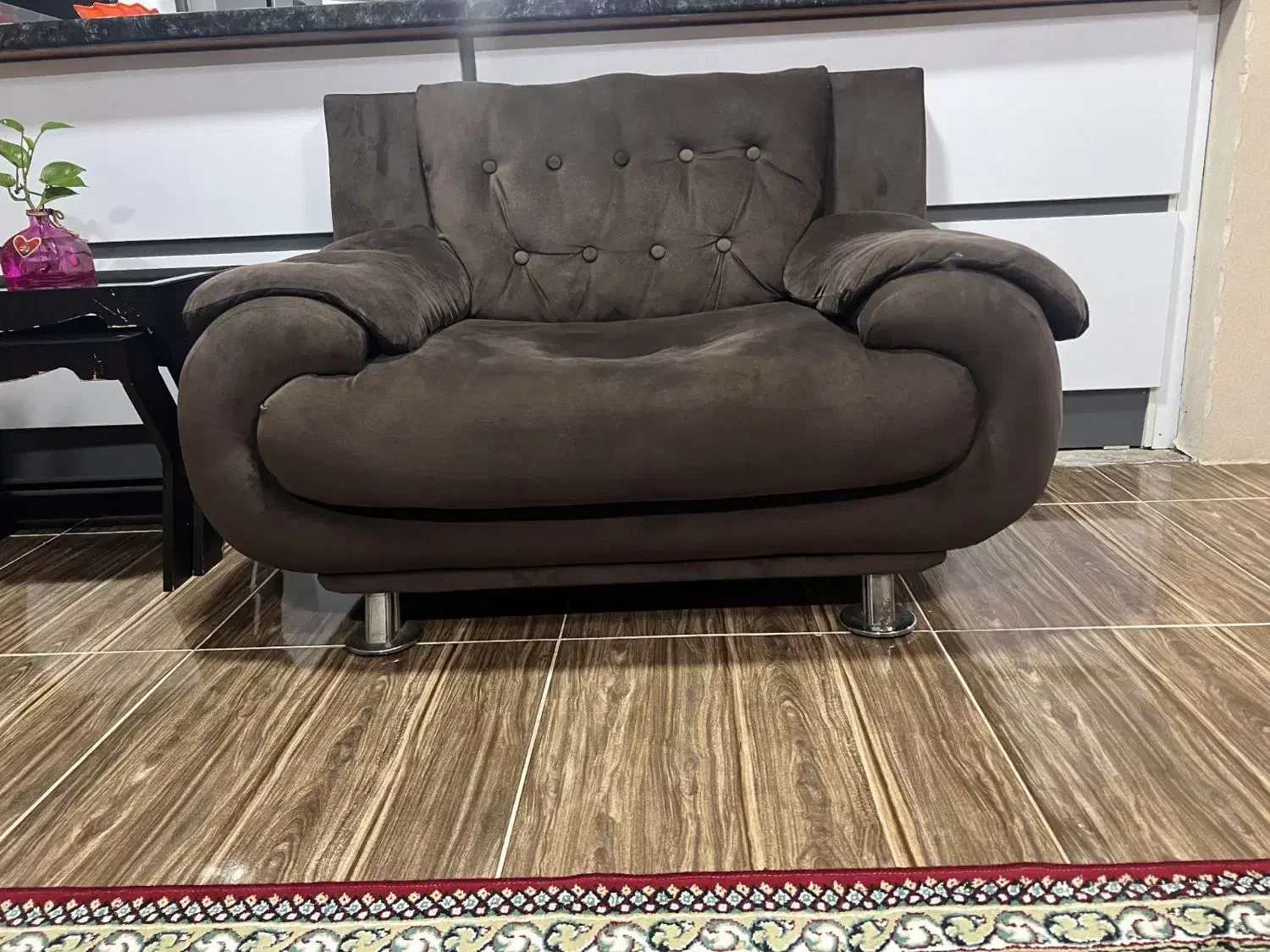 مبل|مبلمان خانگی و میز عسلی|رشت, پورسینا|دیوار