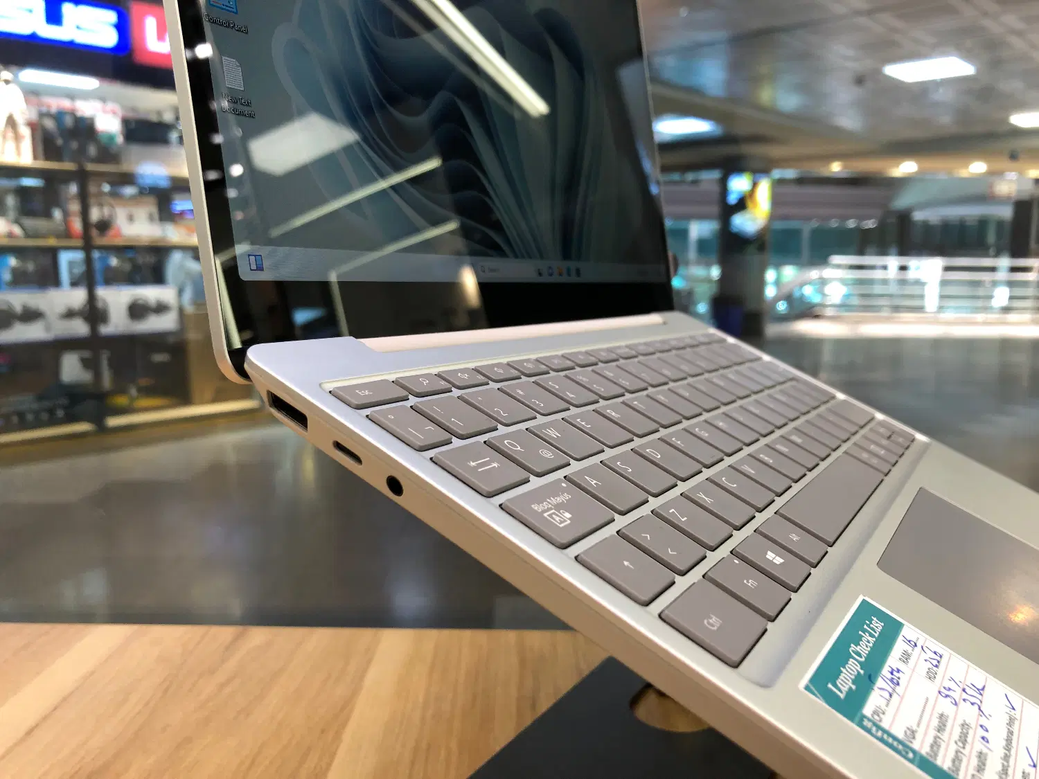 Surface Laptop Go1|رایانه همراه|تهران, فلسطین (میدان انقلاب)|دیوار